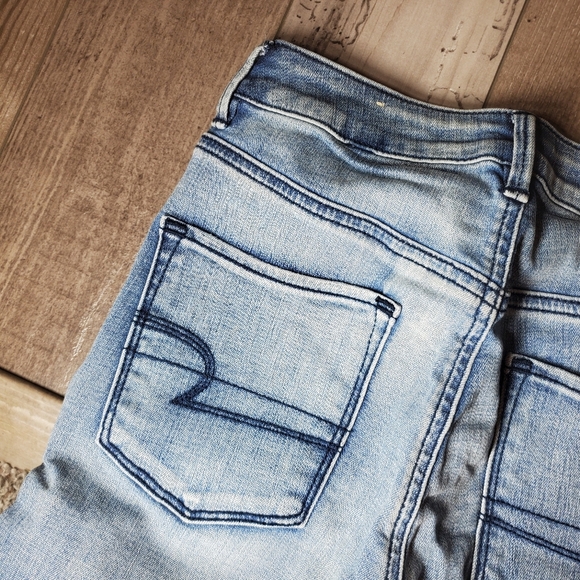 American Eagle Outfitters AEO Sky High Jeggings Vintage Collection Size 4 NWOT - Picture 9 of 16